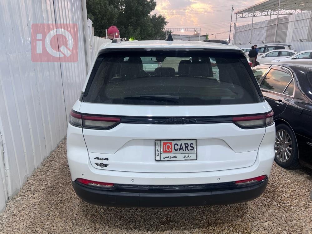 جيب جراند شيروكي